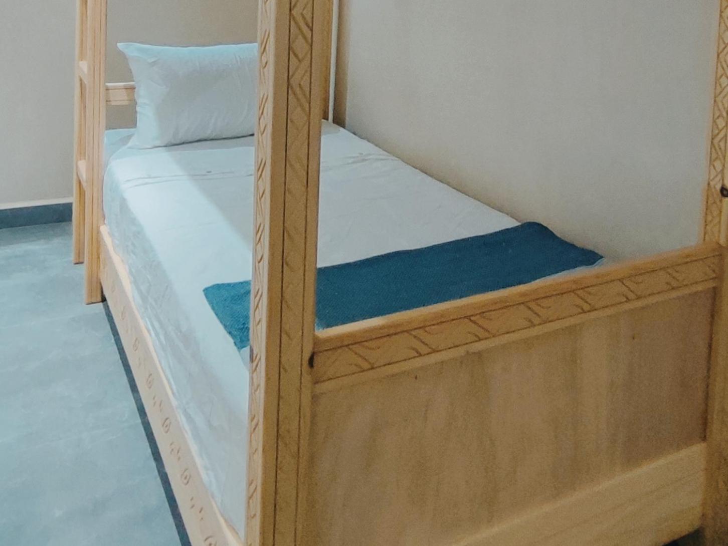 Auberge de jeunesse Tayyurt Surf Camp Tamraght Aourir à Imi Mikki Chambre photo